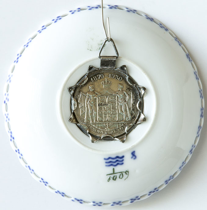 Musselmalet Vollspitze, Kerzenring mit Münze 2 Krone