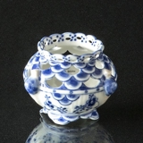 Blau geriffelt, volle Spitze, Kleine Schneckenvase,  Royal Copenhagen Nr. 1-1045 (1894-1922)