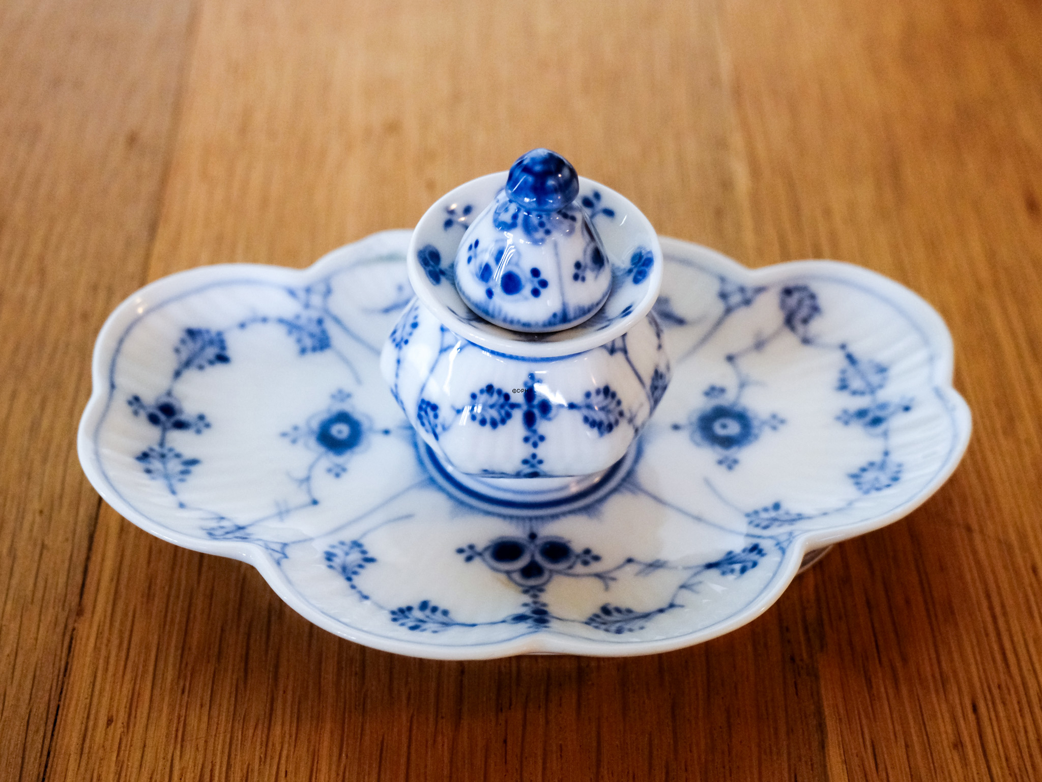 Musselmalet kleines Schälchen/Tintenfass, Royal Copenhagen Nr. 1/129