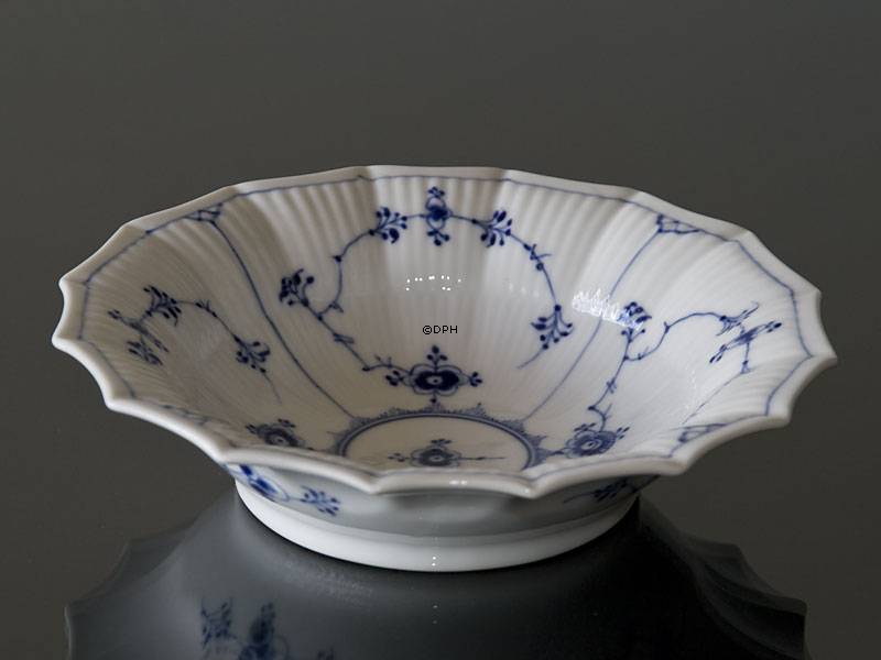 Musselmalet Gerippt, Schale Nr. 142