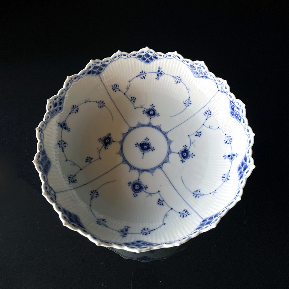 Musselmalet Halbspitze, Runde Schale auf Fuss, Kuchenständer Nr. 1/634, Royal Copenhagen