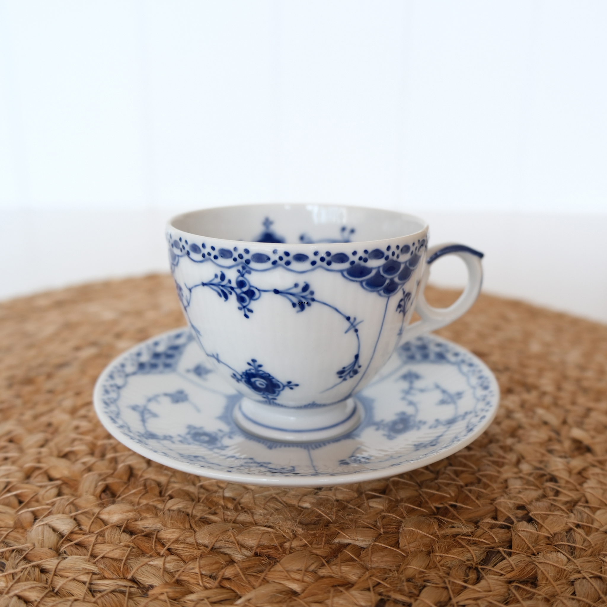 Musselmalet, Halbspitze, Tasse mit Untertasse, Royal Copenhagen