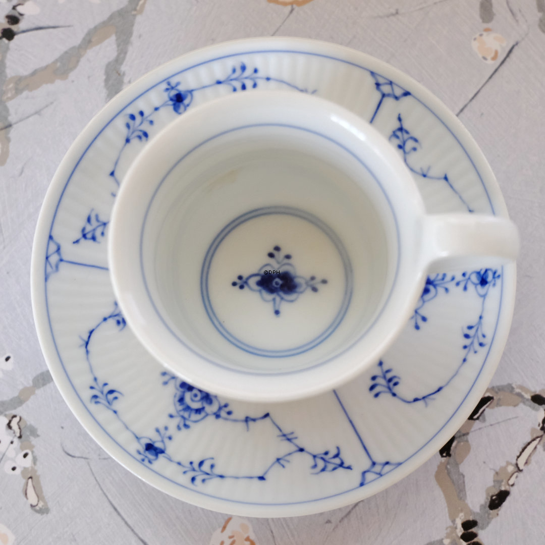 Musselmalet gerippt, Kaffeetasse mit hohem Henkel, Tasse Ø 8 cm, RC  Nr. 1-74 (selten)