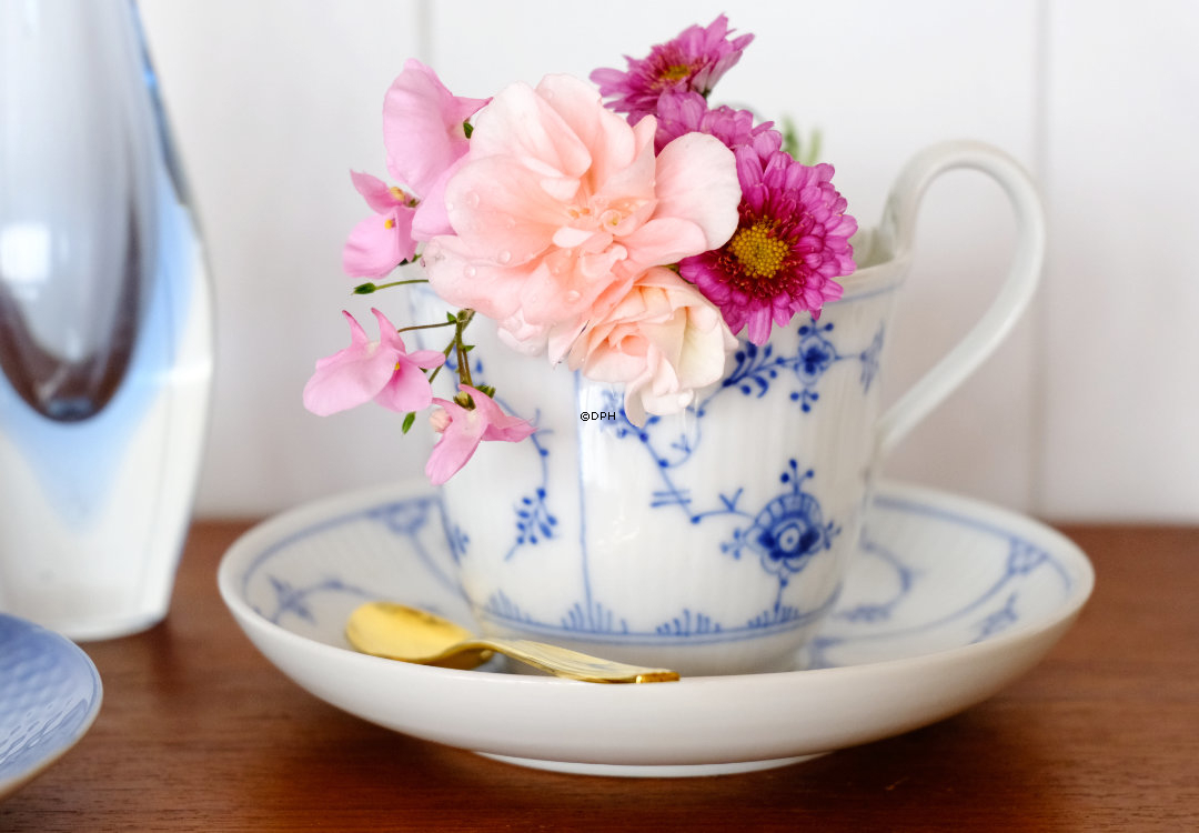 Musselmalet gerippt, Kaffeetasse mit hohem Henkel, Tasse Ø 8 cm, RC  Nr. 1-74 (selten)