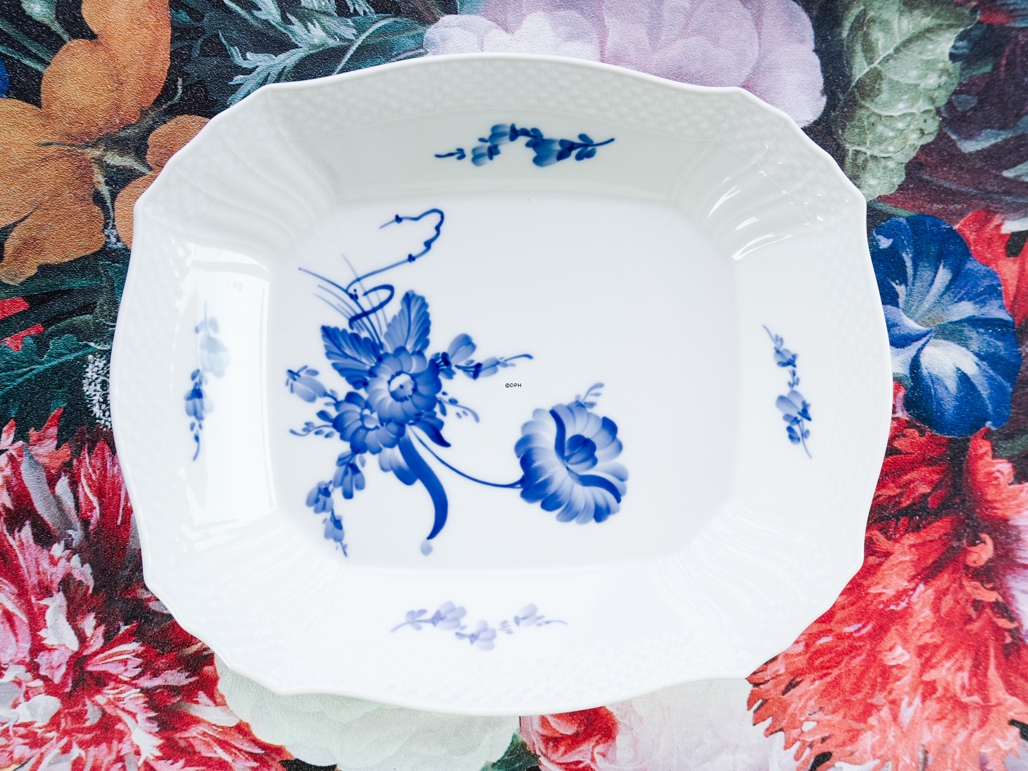 Blue Flover, geschweift, Brotschale / längliche Platte Nr. 10/1717, Royal Copenhagen