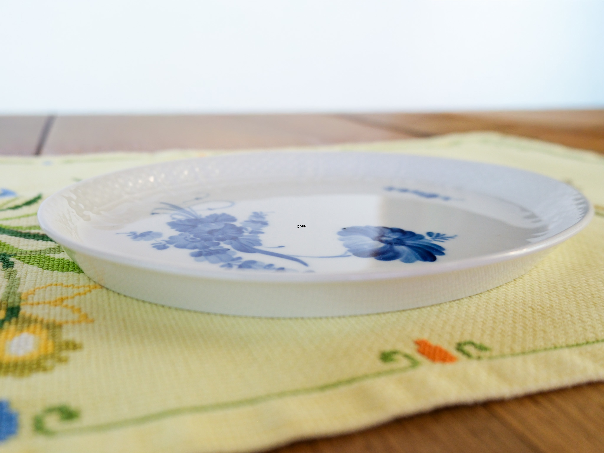 Blue Flover, geschweift, Tablett Nr. 10/1863, Royal Copenhagen