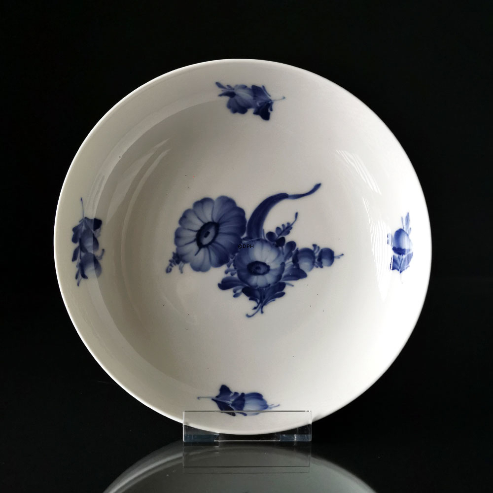 Blaue Blume, glatt, Salatschüssel, klein Nr. 10/8060 oder 577, Royal Copenhagen 21,5 cm