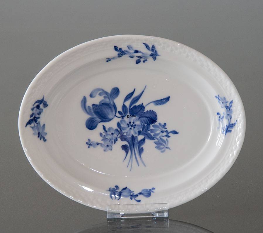 Blaue Blume, glatt, Ovale Servierplatte Nr. 10/8065, 20 cm, Royal Copenhagen