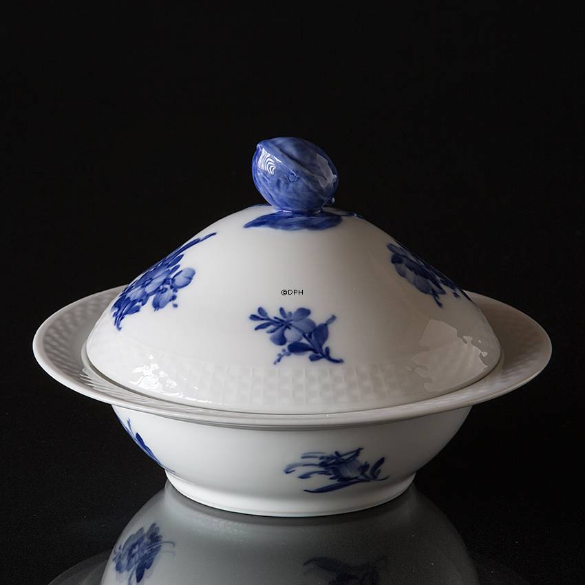 Blaue Blume, glatt, Schüssel mit Deckel Nr. 10/8154, Royal Copenhagen ø18cm