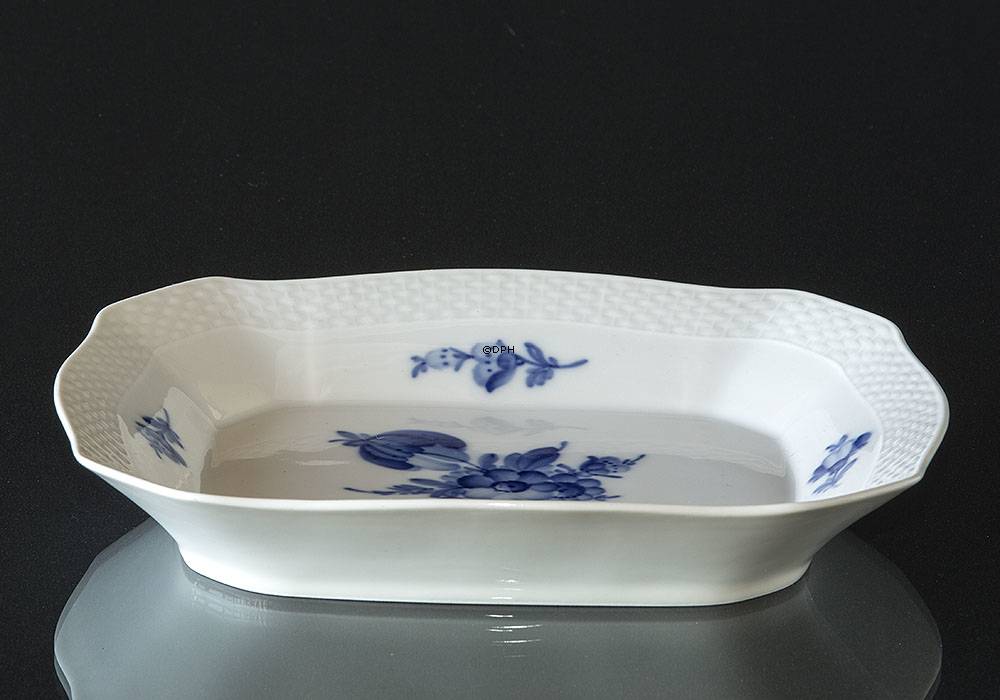 Blaue Blume, glatt, Tablett für Brot Nr. 10/8164, Royal Copenhagen 25cm