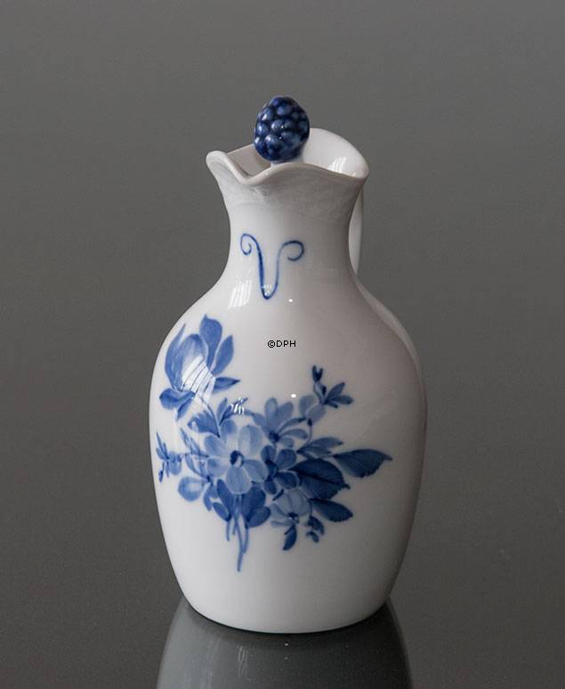 Blaue Blume, glatt, Schale Nr. 10/8196, Royal Copenhagen