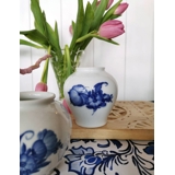 Blaue Blume, glatt, Vase Nr. 10/8257, Royal Copenhagen