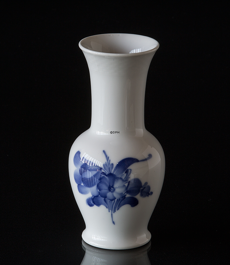 Blaue Blume, glatt, Vase Nr. 10/8260, Royal Copenhagen