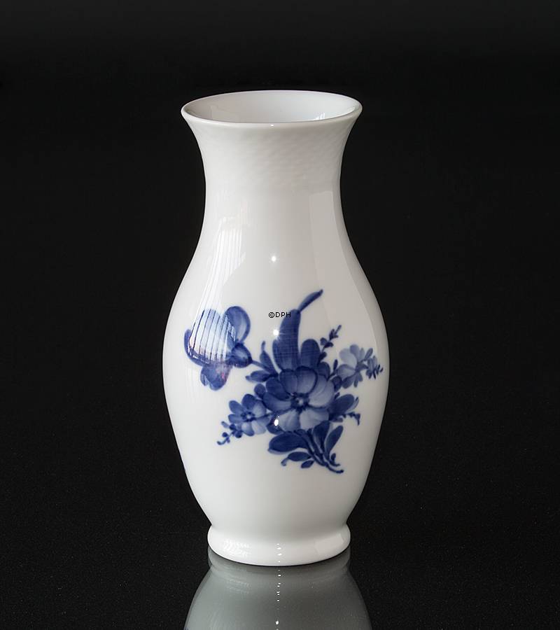 Blaue Blume, glatt Vase Nr. 10/8263, 18cm, Royal Copenhagen