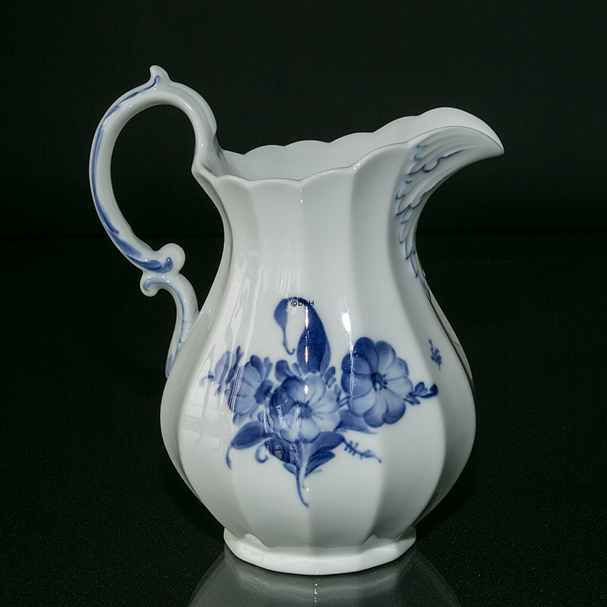 Blaue Blume, eckig, Krug Nr. 10/8522, 22cm, Royal Copenhagen