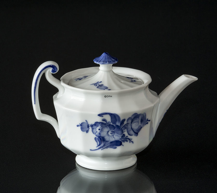 Blaue Blume, eckig, Kleine Teekanne Nr. 10/8561, Royal Copenhagen