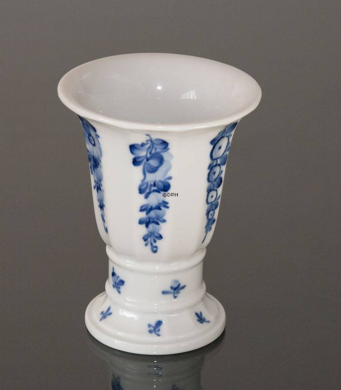 Royal Copenhagen, Blaue Blume, eckiger, Vase Nr. 8601