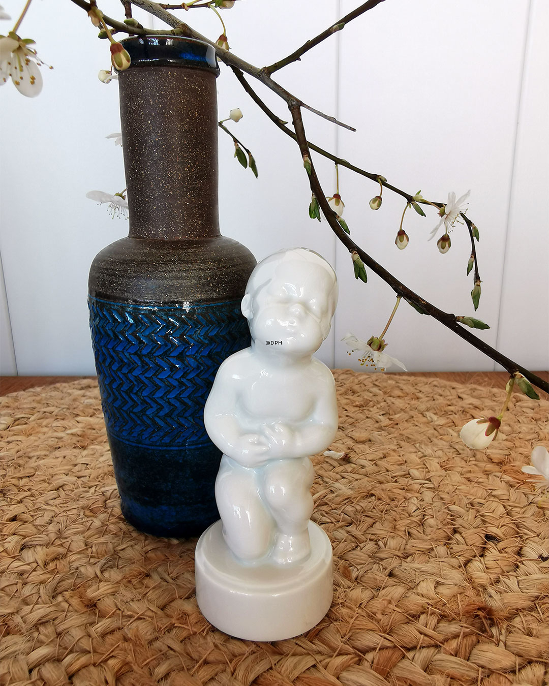 Magenschmerz die vier Schmerzen, weiße Bing & Gröndahl Figur Nr. 2208 oder 455