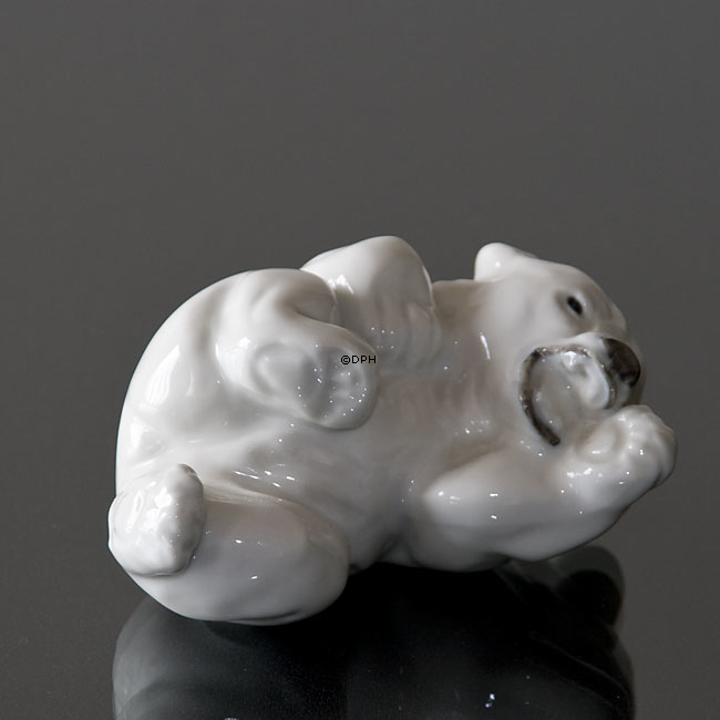 Weißer Eisbärenjunge Figur, Royal Copenhagen Nr. 21432 oder 232
