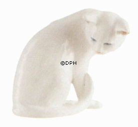 Weiße Katze sitzt, Royal Copenhagen Figur Nr. 301