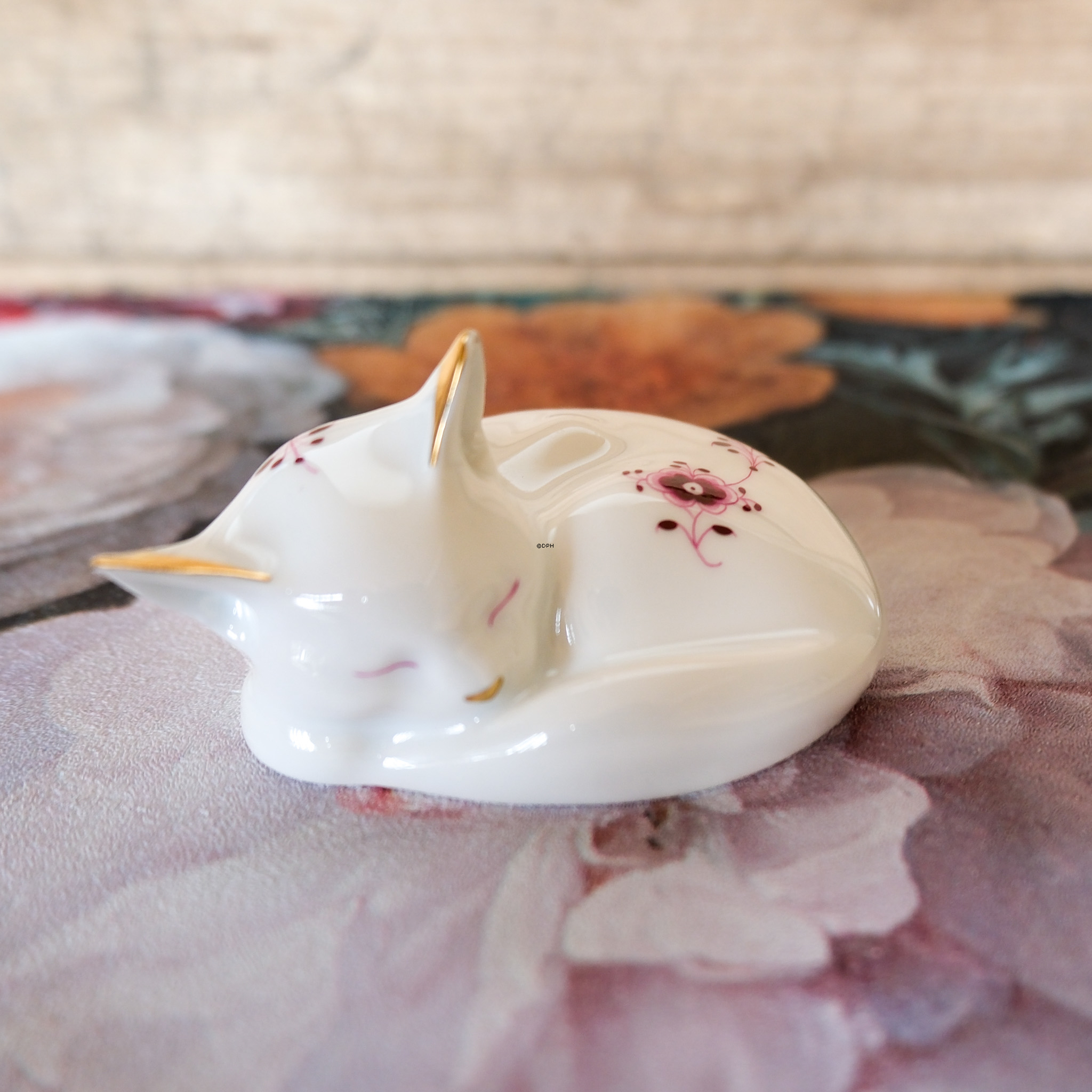 Musselmalet Purpur mit Gold, Katzenfigur, Royal Copenhagen Nr. 178