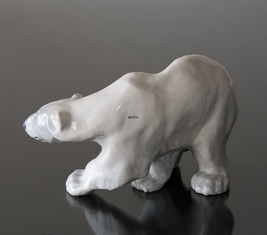 Eisbär auf Jagd, Royal Copenhagen Figur Nr. 1137 oder 089