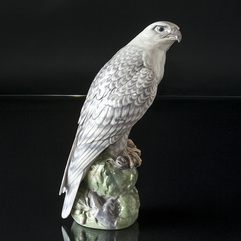 Isländischer Falke, Royal Copenhagen Vogelfigur Nr. 1661 oder 109