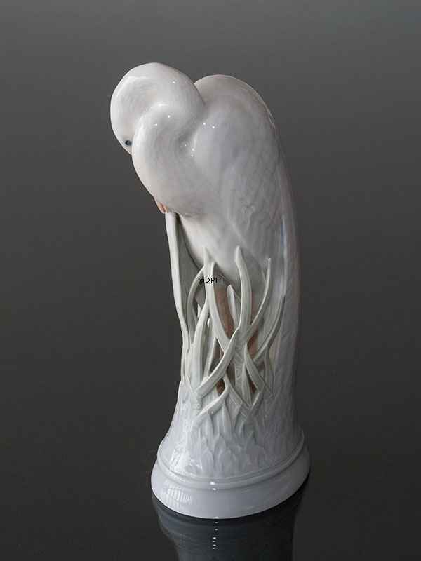 Reiher im Gras, Royal Copenhagen Vogelfigur Nr. 3002 oder 138