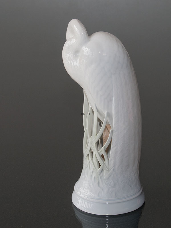 Reiher im Gras, Royal Copenhagen Vogelfigur Nr. 3002 oder 138