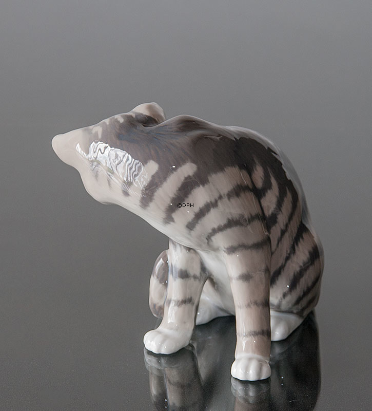 Katze sitzend, Royal Copenhagen Katzenfigur Nr. 301