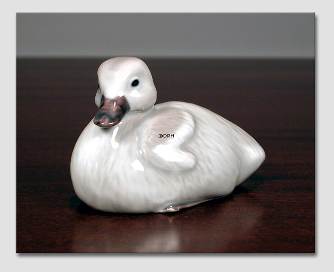 Schwanküken, Royal Copenhagen Vogelfigur Nr. 362