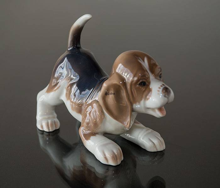 Beagle, Bing & Gröndahl Hundefigur Nr. 2564 oder 564