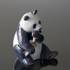 Panda, der Bambus isst und froh aussieht, Royal Copenhagen Figur | Nr. 1020662 | Alt. 1020662 | DPH Trading