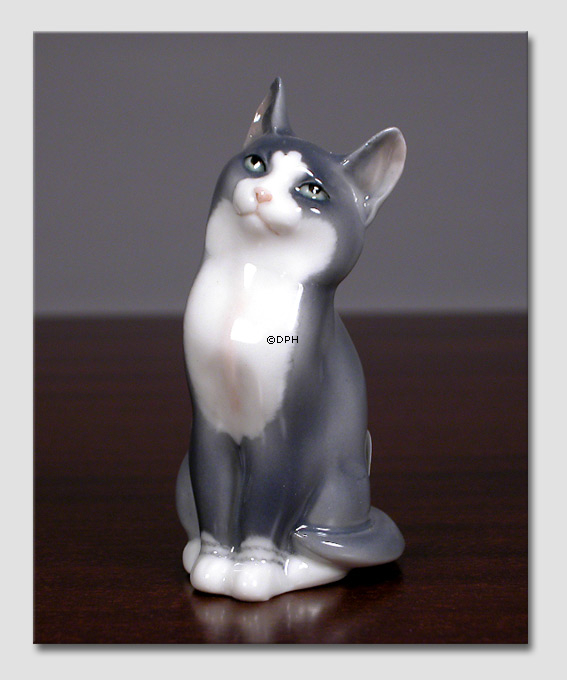 Duchess, Katze, Royal Copenhagen Figur Nr. 680