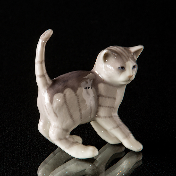 Alex, Katze, Royal Copenhagen Figur Nr. 685