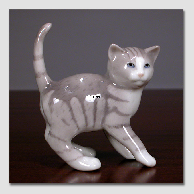 Alex, Katze, Royal Copenhagen Figur Nr. 685