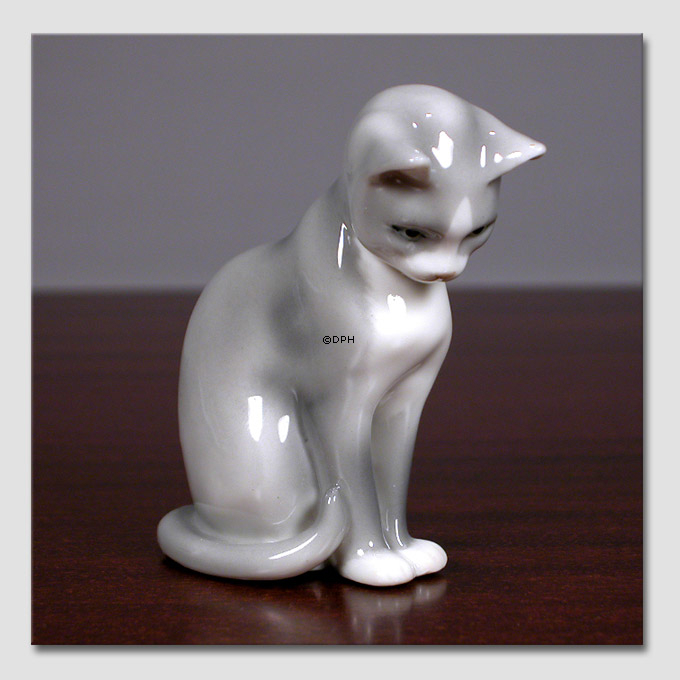 Princess Katze Schaut auf seinem Schwanz, Royal Copenhagen Figur oder 687