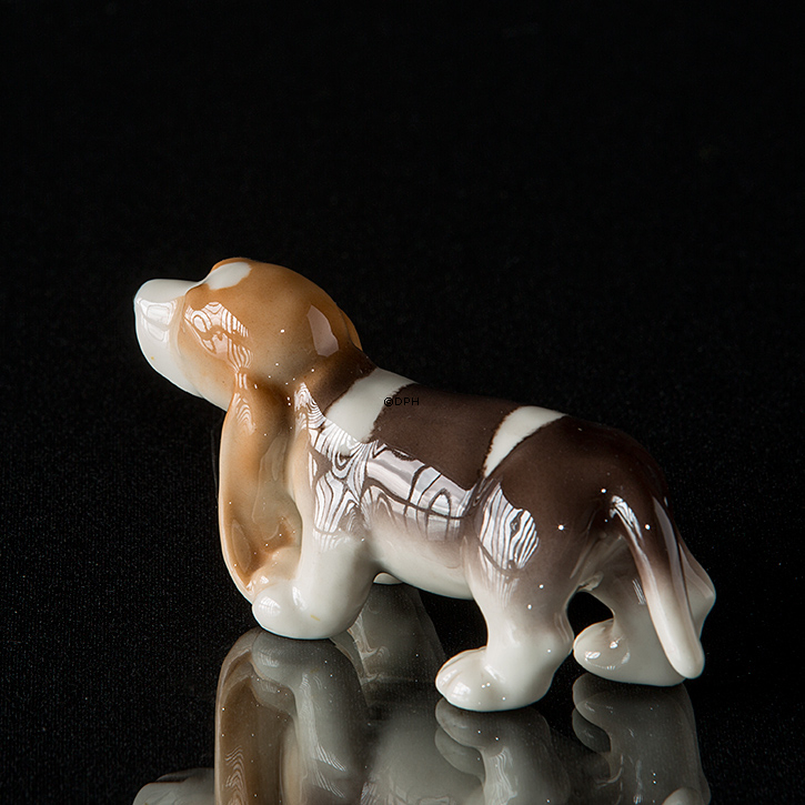 Basset Hound, Royal Copenhagen Hundefigur Nr. 750