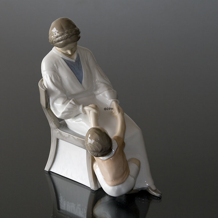 Dickies Mama, Mutter und Kind, Bing & Gröndahl Figur Nr. 1642 oder 413