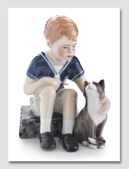 Jens mit seiner Katze Felix, Royal Copenhagen Figur Nr. 684