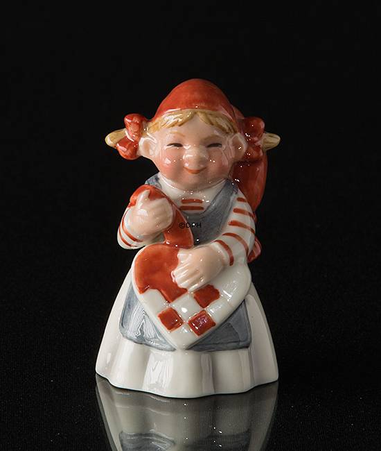 Wichtel mit Herz, Royal Copenhagen Weihnachtsfigur Nr. 761