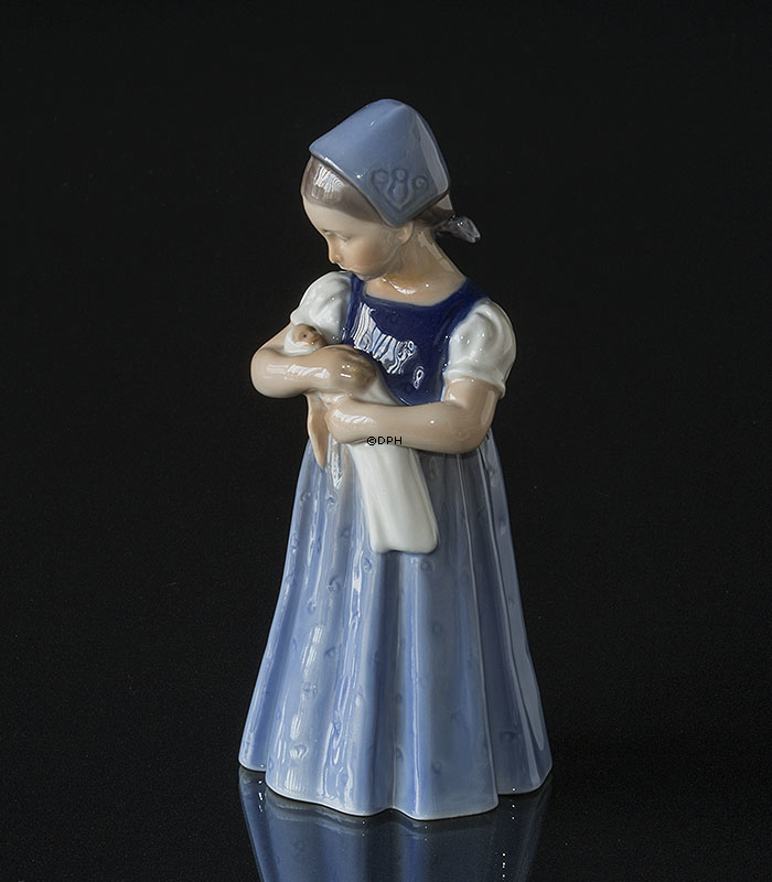 Mary Mädchen im blauen Kleid, Bing & Gröndahl Figur Nr. 2721 oder 561