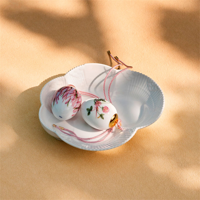 Osterei mit Rotklee und Rotklee Blätter, 2 Stück, Royal Copenhagen Oster 2023