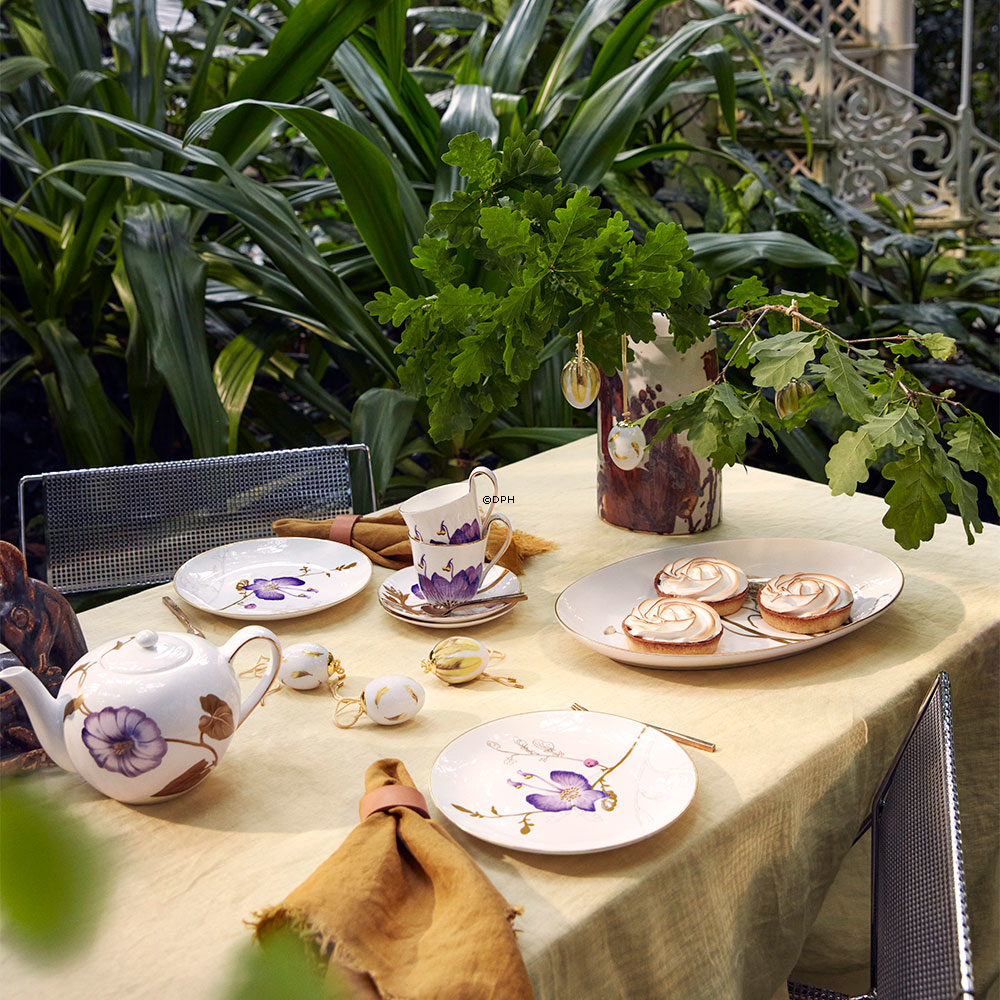 Osterei mit Große Pirolfedern, Royal Copenhagen Oster 2025