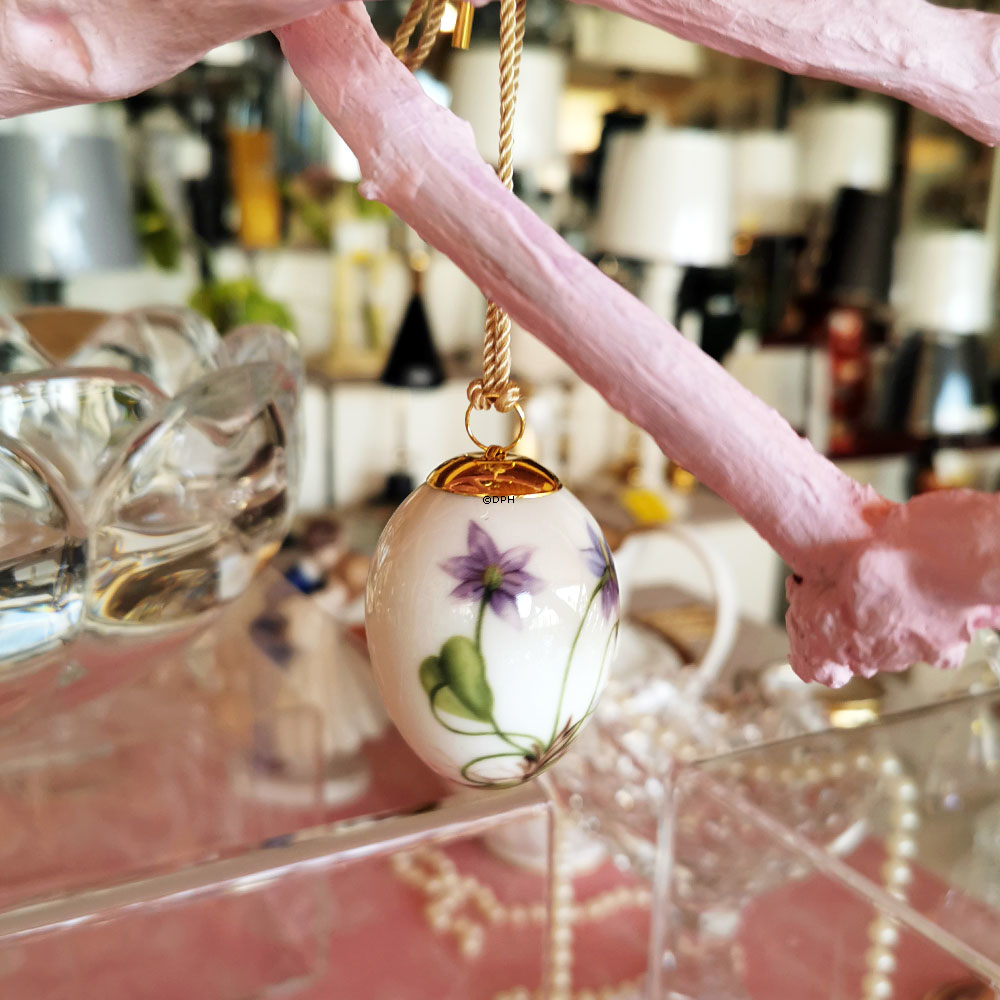 Osterei mit Große Blau Anemone, Royal Copenhagen Oster 2025