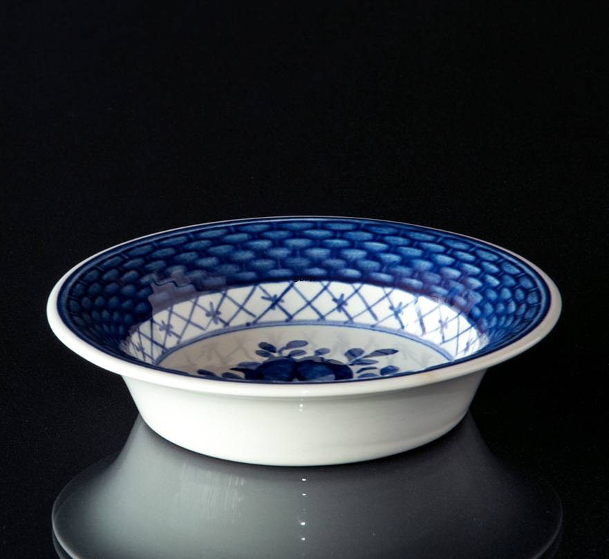 Royal Copenhagen/Aluminia  Tranquebar, blau, Sch&#xFC;ssel Nr. 11/1114