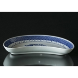 Royal Copenhagen/Aluminia  Tranquebar, blau, Halbmondservierplatte Nr. 11/1115