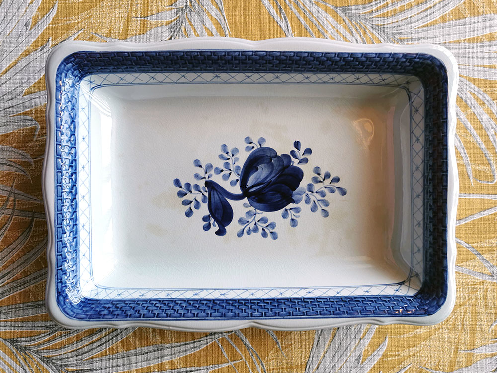 Royal Copenhagen/Aluminia  Tranquebar, Blau, Brottablett Nr. 11/1207