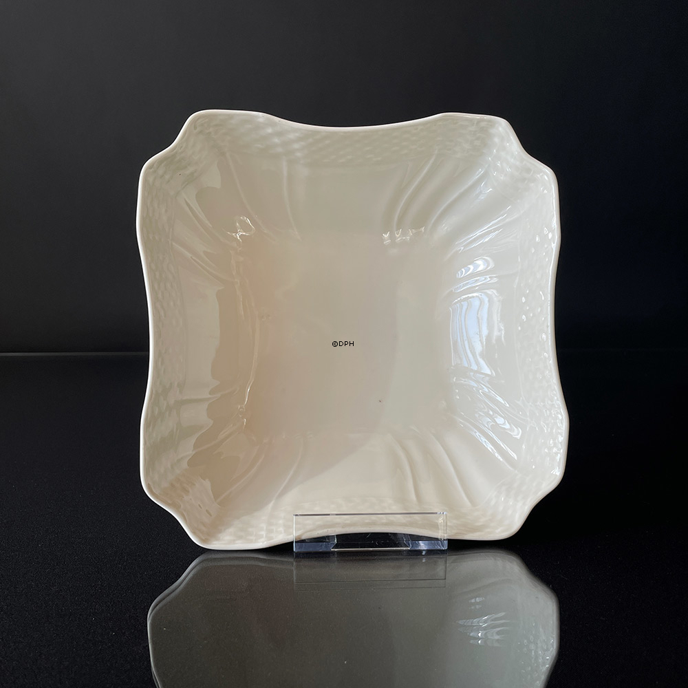 Cremefarbener, gebogener Teller, Royal Copenhagen Josephine Essgeschirr Nr. 11/1522