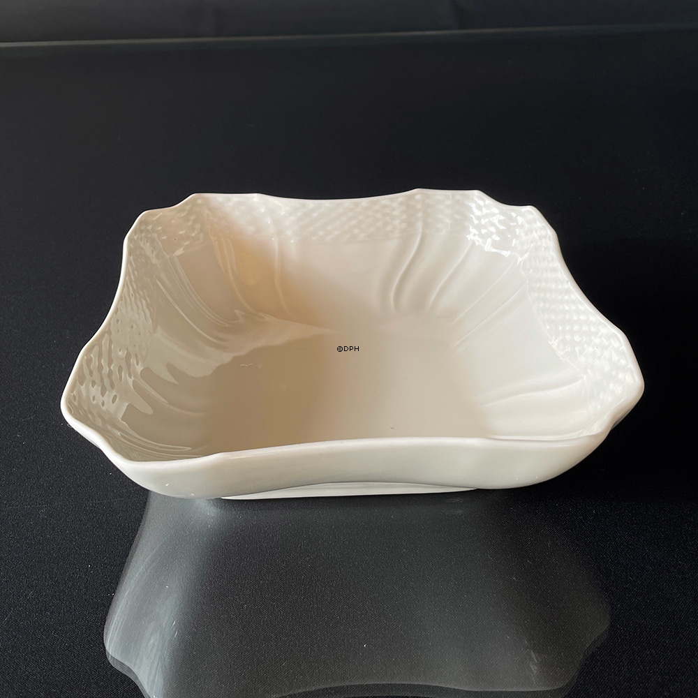 Cremefarbener, gebogener Teller, Royal Copenhagen Josephine Essgeschirr Nr. 11/1522